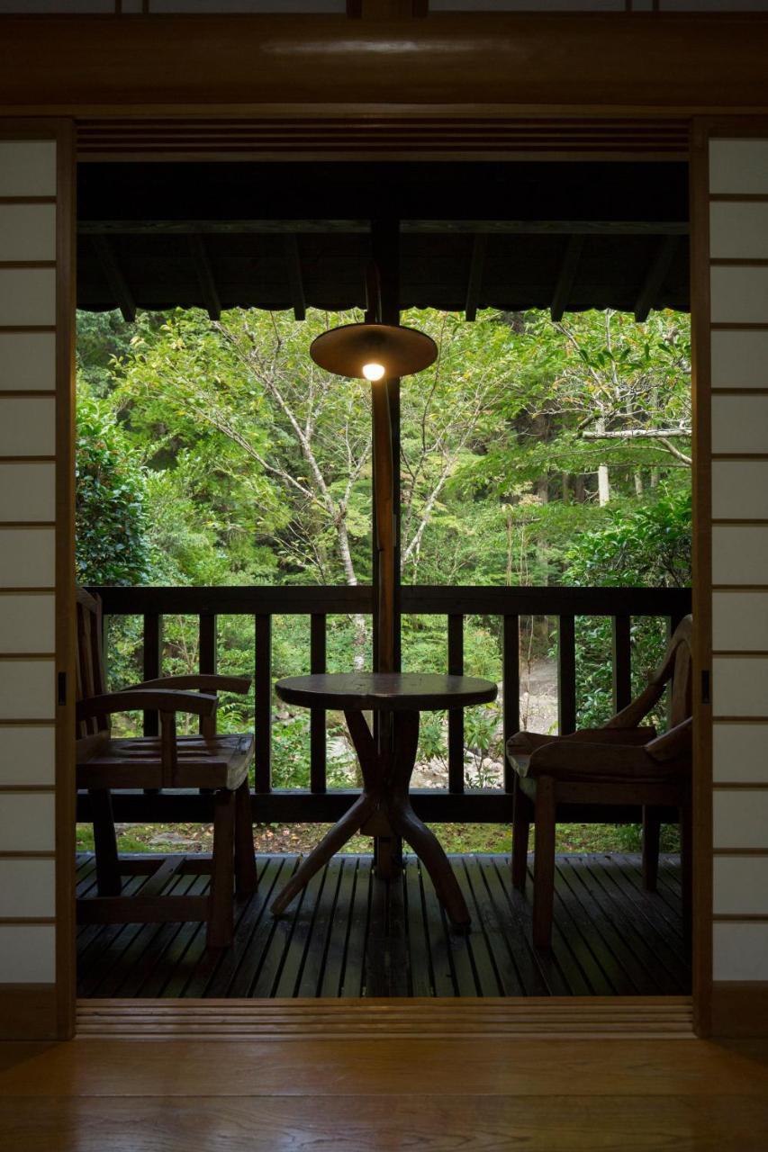 Hotel Kurokawa Onsen Oku No Yu Minamioguni Esterno foto