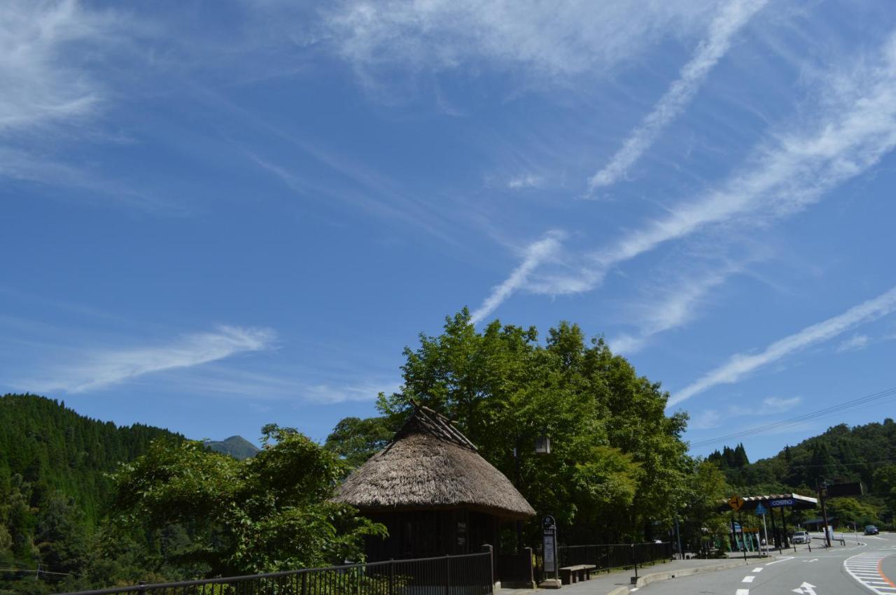Hotel Kurokawa Onsen Oku No Yu Minamioguni Esterno foto